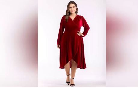 Plus-Size Dresses for Winter Parties